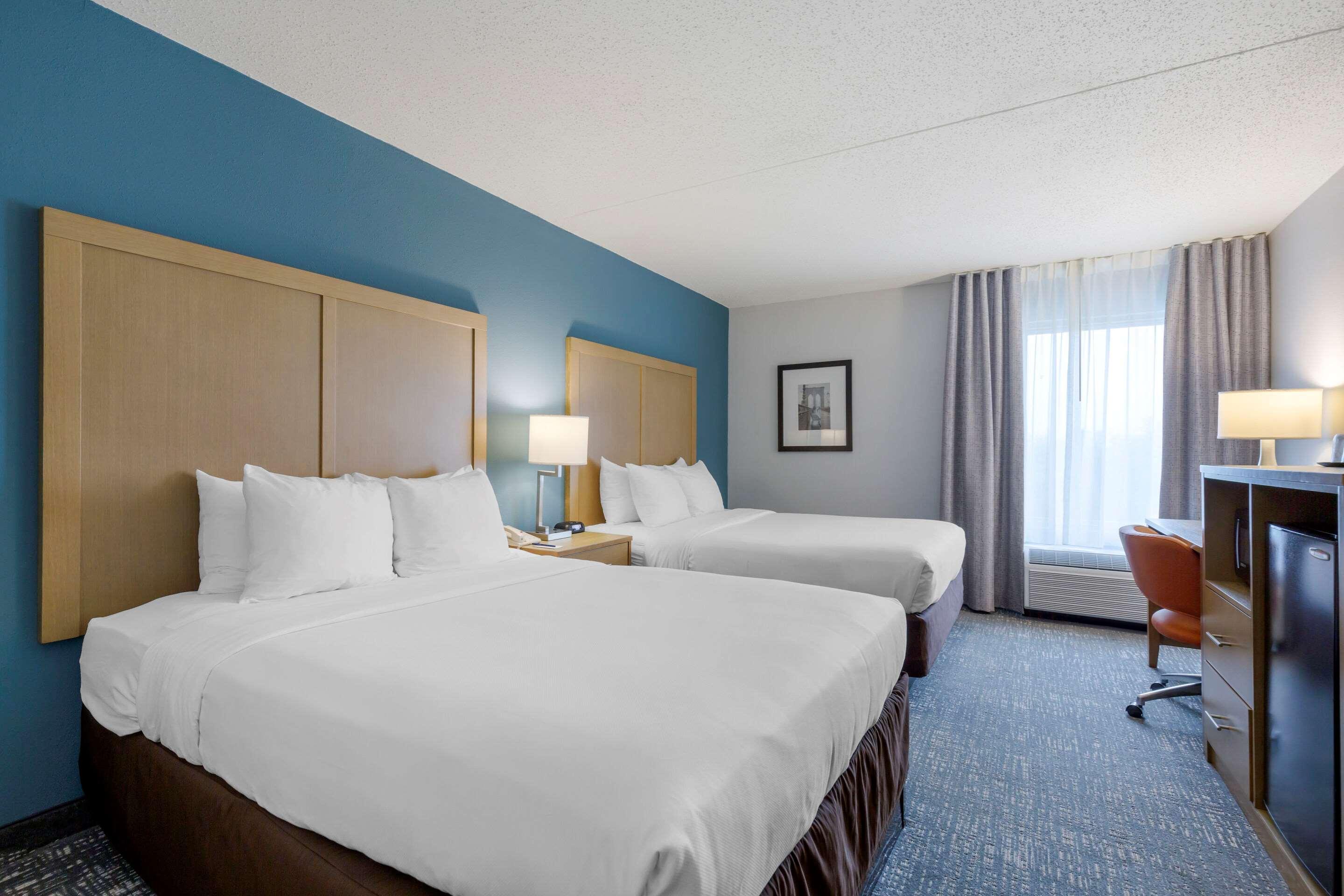 Comfort Inn & Suites Alexandria West מראה חיצוני תמונה