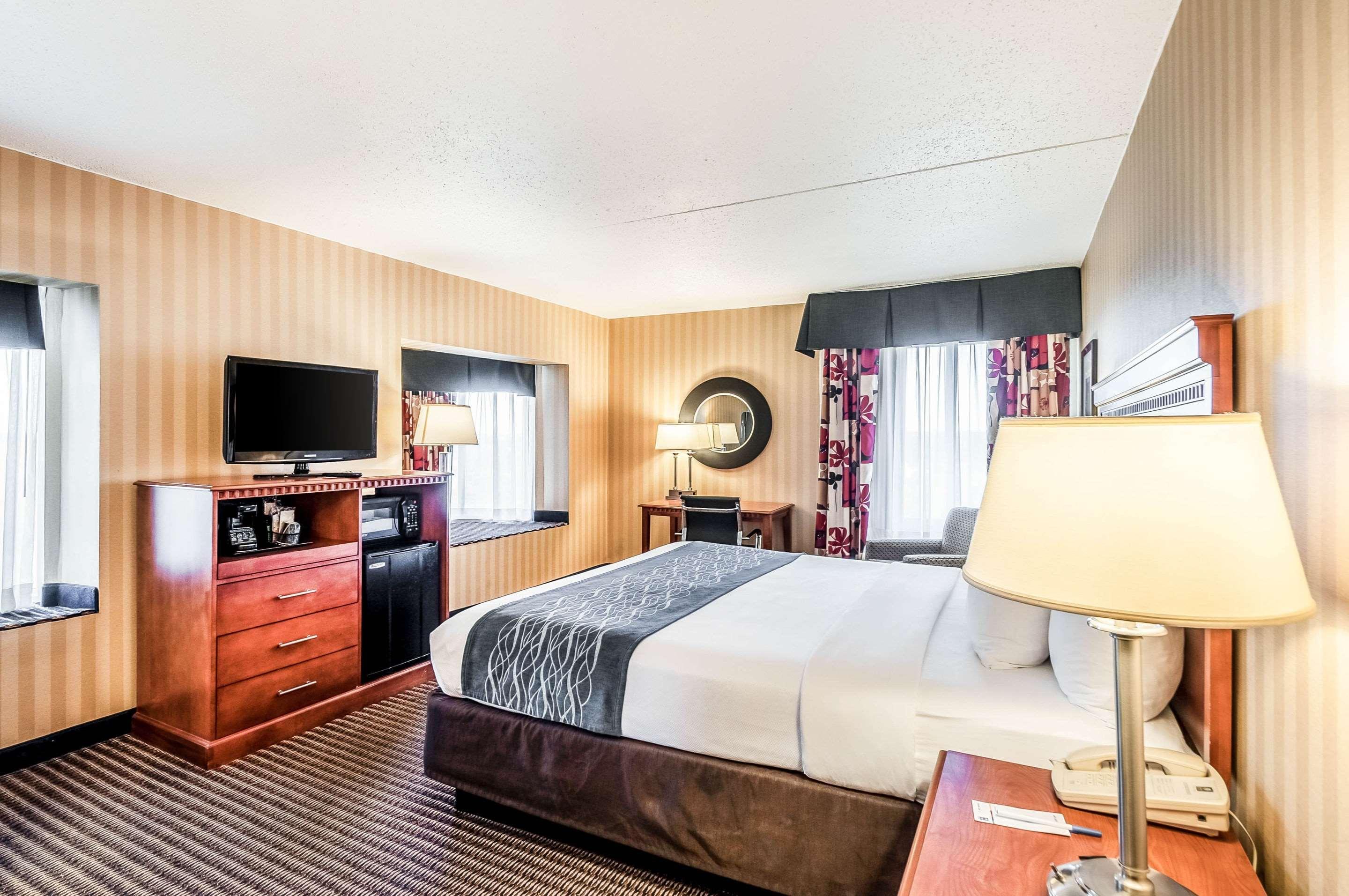 Comfort Inn & Suites Alexandria West מראה חיצוני תמונה